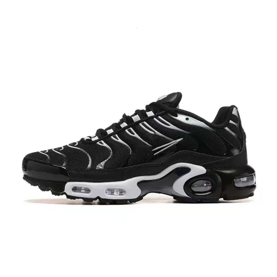 TN SHOES 24PCS 360USD - Image 14