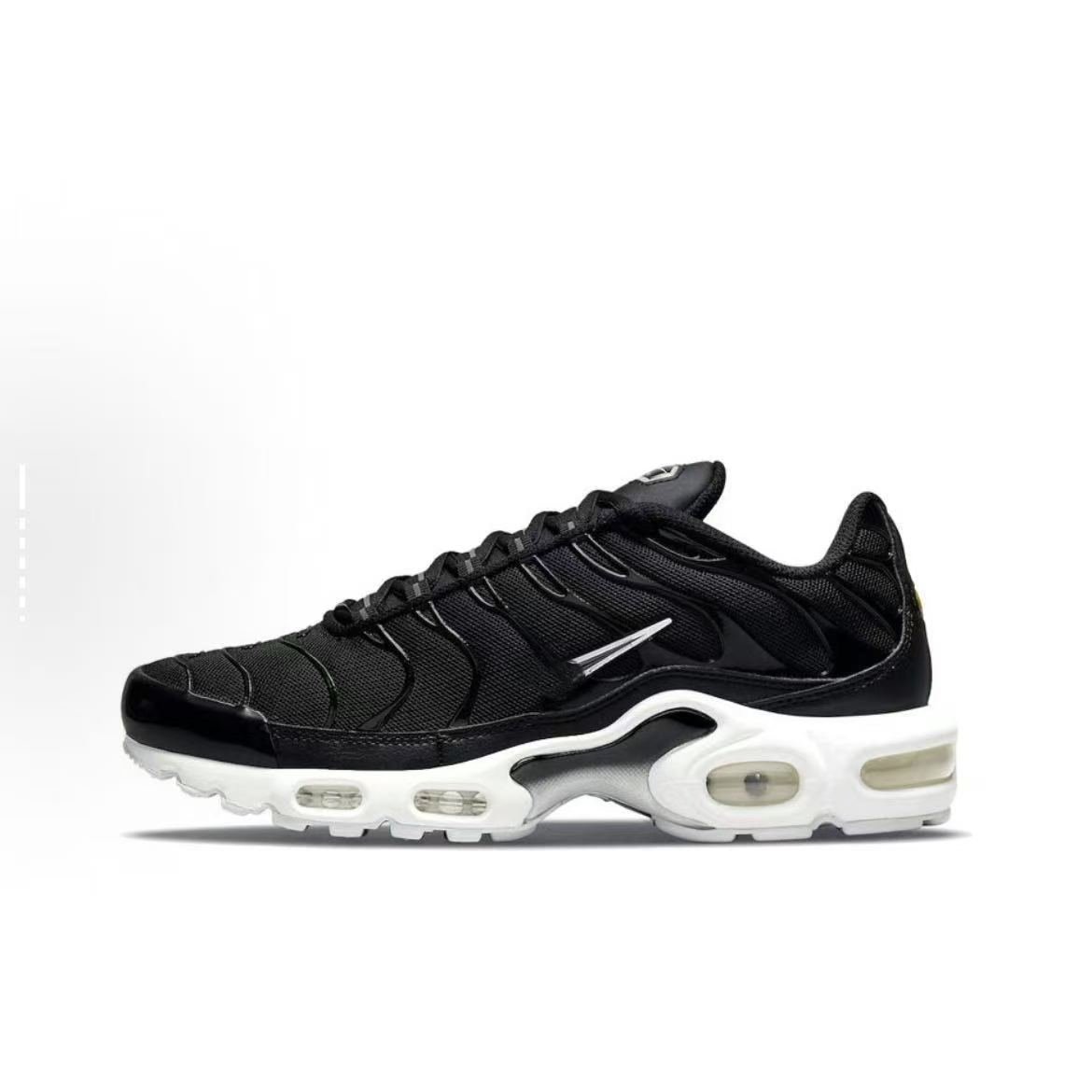 TN SHOES 24PCS 360USD - Image 4